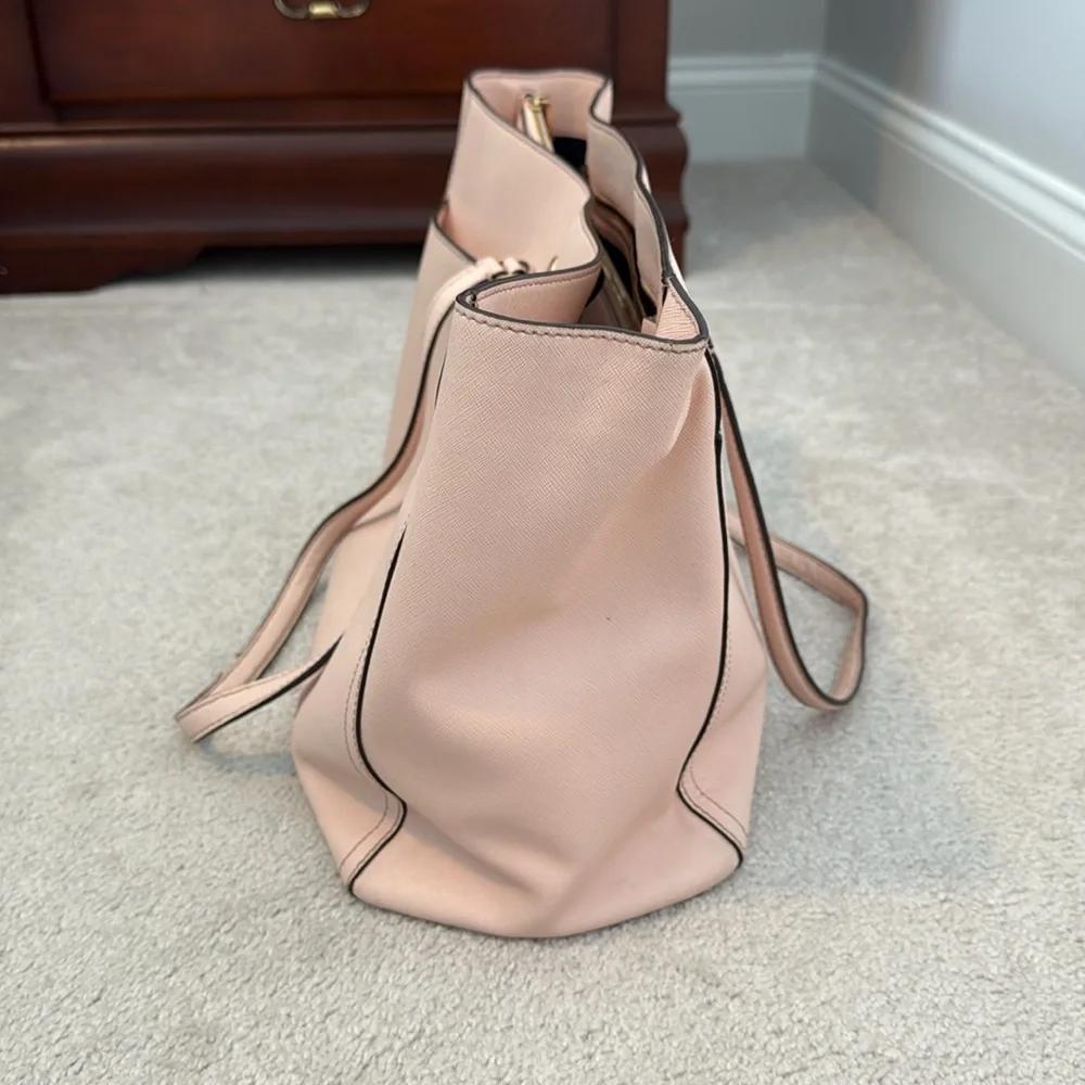 Tory Burch blush pink tote - Picture 6 of 10